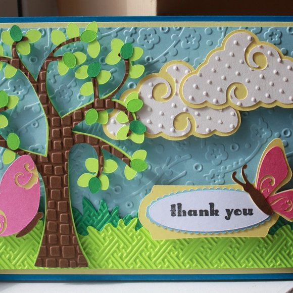 Cuttlebug 4-pc embossing folders - ORIENTAL WEAVE - Picture 11 of 11